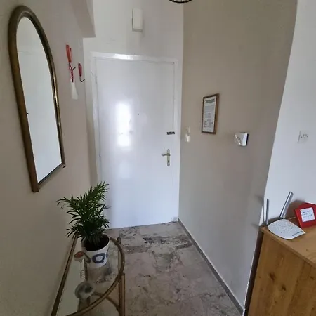 Arismari Spacious *