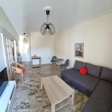 Apartment Arismari Spacious *